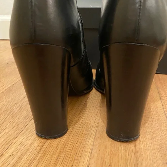 Via Spiga Black Leather Larry Calf Boots 6.5 - Picture 3 of 9
